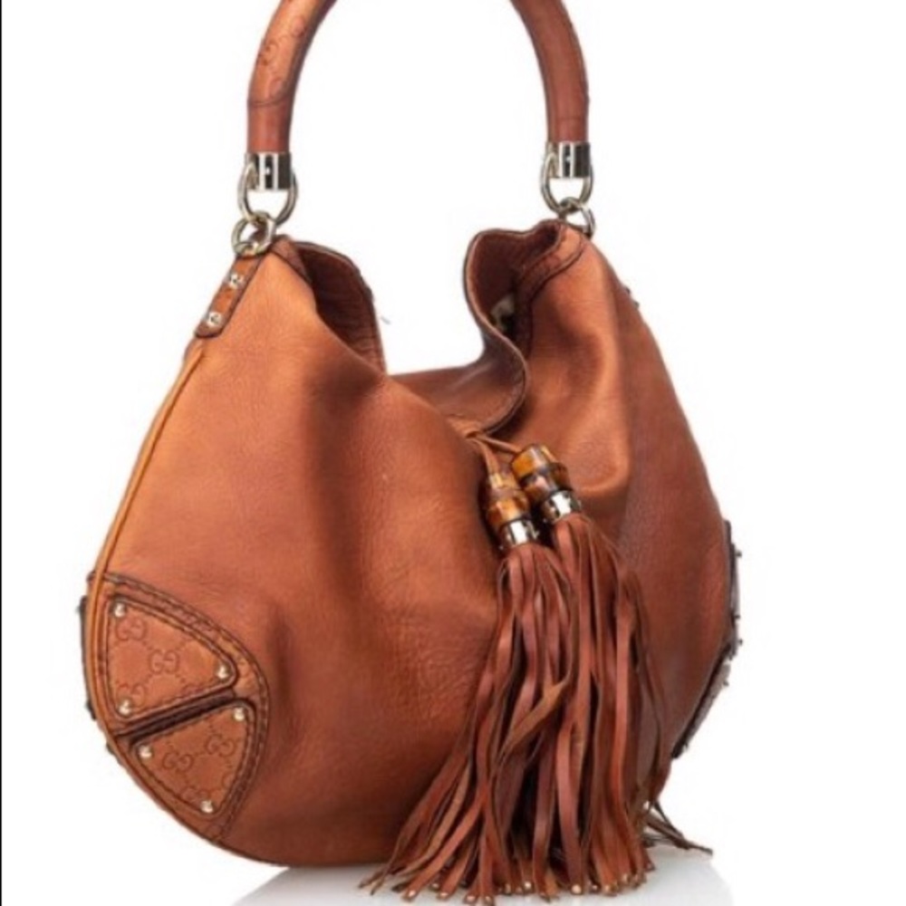 SOLD. NWT GUCCI Indy leather hobo bag